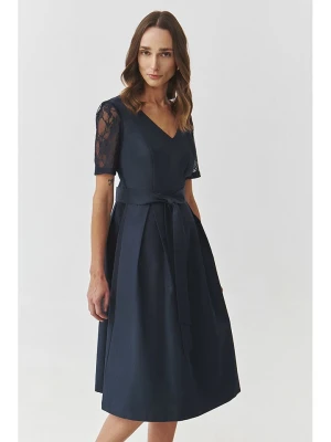 TATUUM Sukienka w kolorze granatowym rozmiar: 42