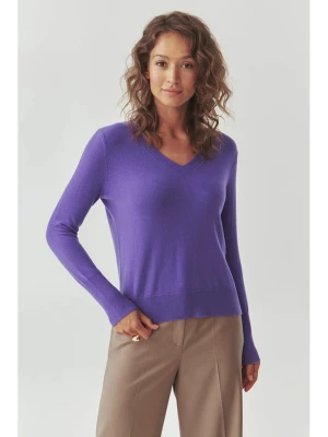 TATUUM Wełniany sweter "Roni" w kolorze fioletowym rozmiar: XL