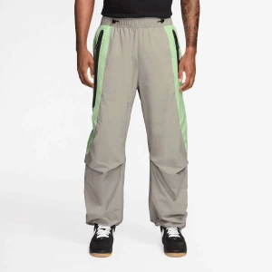 Tech Woven Pro Oversized Pant Nike