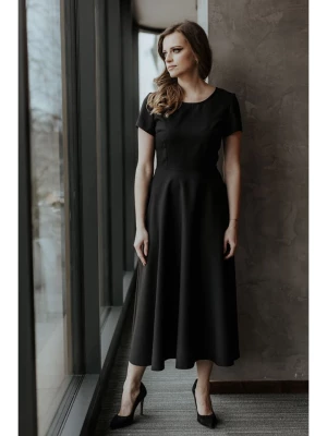 Tessita Sukienka w kolorze czarnym rozmiar: M