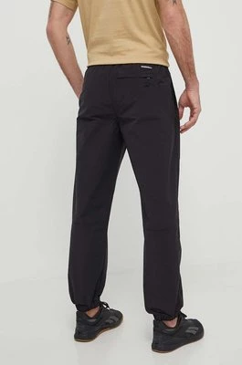 The North Face spodnie dresowe kolor czarny gładkie NF0A8767JK31