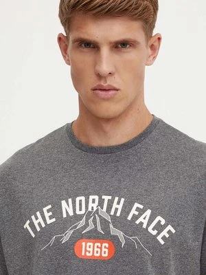 The North Face t-shirt Tee Varsity Graphic męski kolor szary z nadrukiem NF0A89DGDYY1