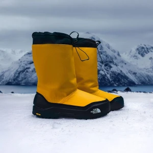 The North Face Wodoodporne Buty Base Camp 200 Summit Gold-tnf Black Rozmiar 44 2/3 male