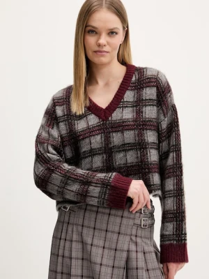 The Ragged Priest sweter