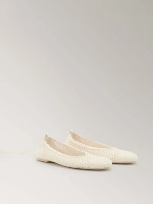 Tkane balerinki z paskami złamana biel - Kobieta - - MANGO