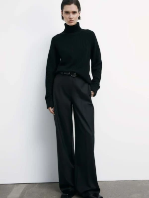 Tkany sweter z golfem „ESSENTIAL” PATRIZIA PEPE