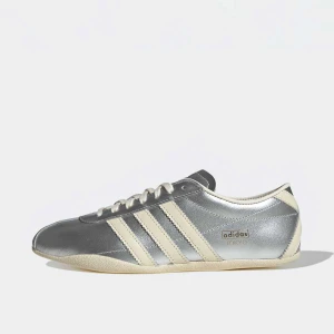 Zdjęcie produktu Tokyo W adidas Originals