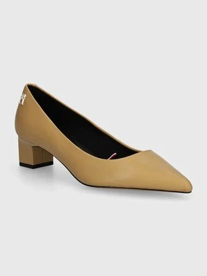 Tommy Hilfiger czółenka skórzane TH MID HEEL PUMP kolor beżowy na słupku FW0FW08204