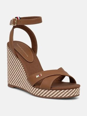 Tommy Hilfiger sandały IM RAFFIA SANDAL kolor brązowy FW0FW08224