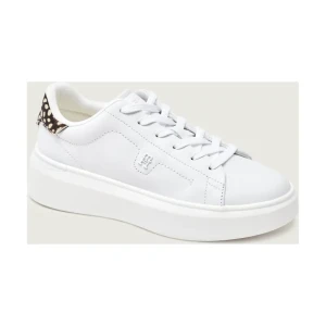 Tommy Hilfiger Skórzane sneakersy