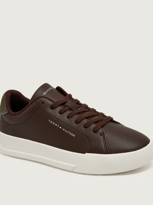 Tommy Hilfiger Skórzane sneakersy brązowy