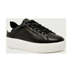 Zdjęcie produktu Tommy Hilfiger Skórzane sneakersy CHIC PLATFORM CUPSOLE PATENT