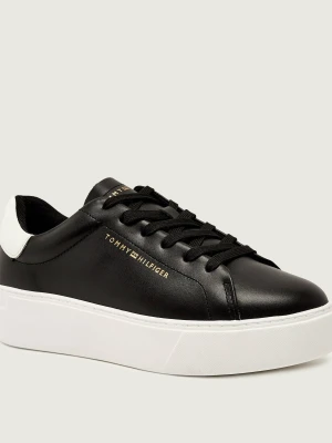Tommy Hilfiger Skórzane sneakersy CHIC PLATFORM CUPSOLE PATENT czarny