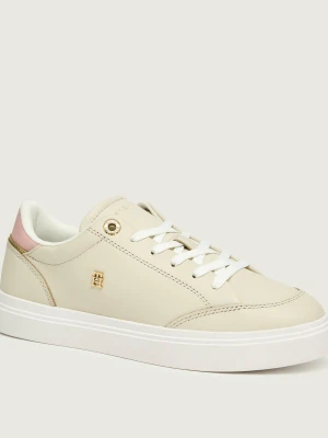 Tommy Hilfiger Skórzane sneakersy Chic kremowy