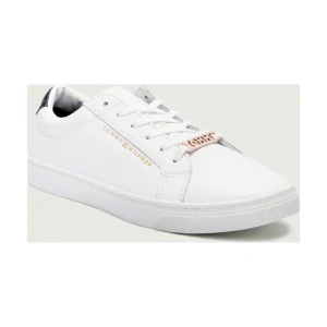 Zdjęcie produktu Tommy Hilfiger Skórzane trampki Essential