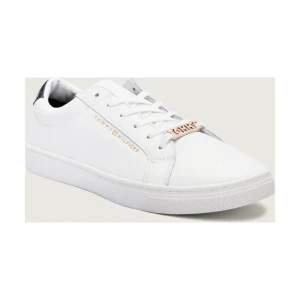 Tommy Hilfiger Skórzane trampki Essential