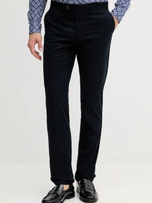 Tommy Hilfiger spodnie męskie kolor granatowy w fasonie chinos MW0MW39726