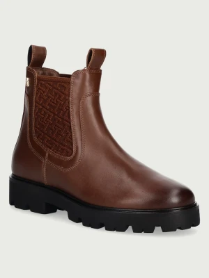 Tommy Hilfiger sztyblety damskie skórzane TH MONOGRAM LEATHER CHELSEA BOOT brązowy