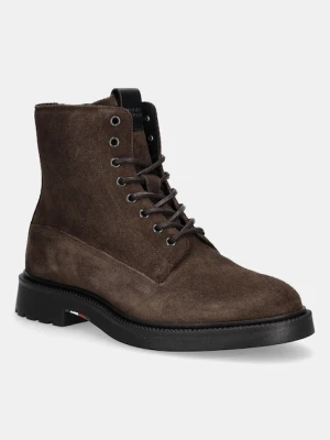 Tommy Hilfiger trapery zamszowe COMFORT LWT SDE BOOT męskie kolor brązowy FM0FM05594