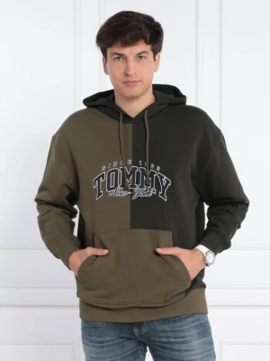 Tommy Jeans Bluza TJM RLX VARSITY TWO-TONE HOODIE | Loose fit khaki
