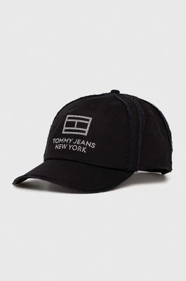 Tommy Jeans czapka z daszkiem bawełniana kolor czarny z aplikacją AW0AW15851