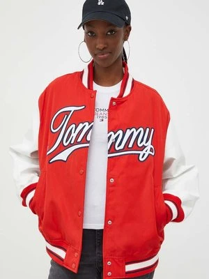 Tommy Jeans kurtka bomber damski kolor czerwony przejściowa DW0DW17233