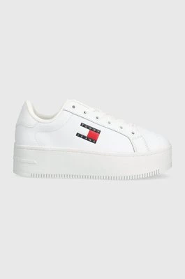 Tommy Jeans sneakersy skórzane TJW FLATFORM ESS kolor biały EN0EN02518