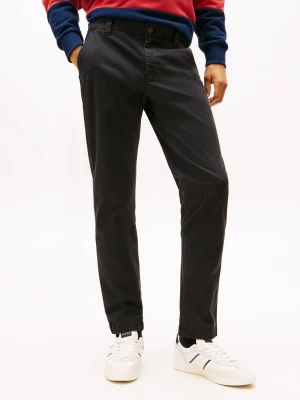 Tommy Jeans Spodnie chino Scanton TH x F.C. Liverpool | Slim Fit