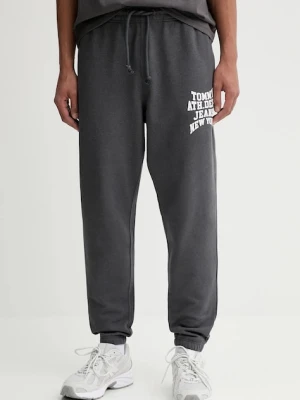 Tommy Jeans spodnie dresowe bawełniane męskie kolor szary z nadrukiem DM0DM22083