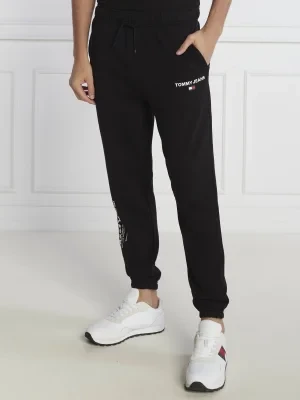 Tommy Jeans Spodnie dresowe ENTRY GRAPHIC JOGGER | Regular Fit