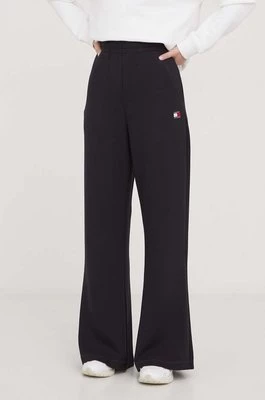 Tommy Jeans spodnie dresowe kolor czarny gładkie DW0DW17312