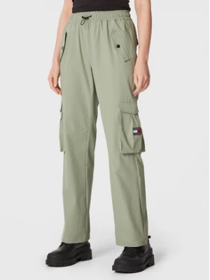 Tommy Jeans Spodnie materiałowe Betsy DW0DW14623 Zielony Relaxed Fit