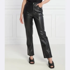 Tommy Jeans Spodnie TJW JULIE PLEATHER | Straight fit | high rise
