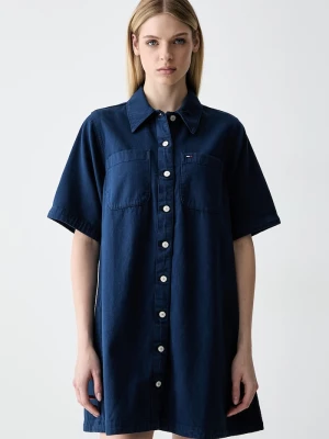 Tommy Jeans sukienka koszulowa bawełniana niebieski