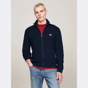 Tommy Jeans Sweter | Slim Fit | z dodatkiem wełny