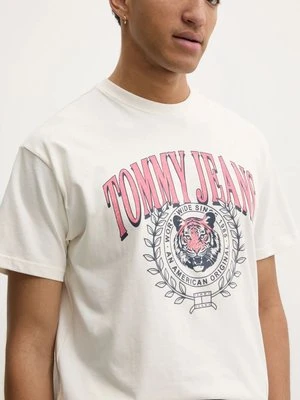 Tommy Jeans t-shirt bawełniany męski kolor beżowy z nadrukiem DM0DM21191