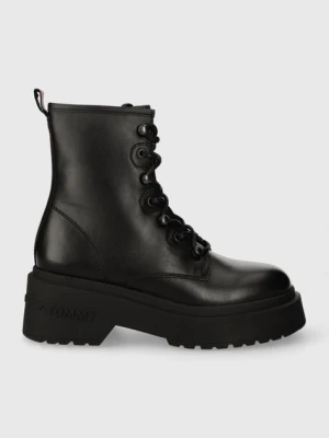 Zdjęcie produktu Tommy Jeans workery skórzane TJW LACE UP BOOT CHUNKY damskie kolor czarny na platformie EN0EN02404