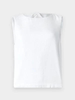 Top Abercrombie & Fitch