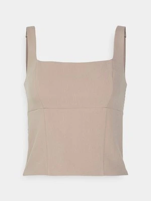 Top Abercrombie & Fitch