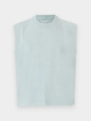 Top Abercrombie & Fitch