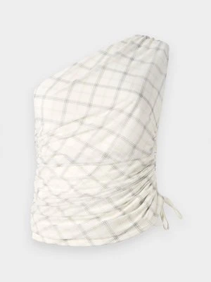 Top Abercrombie & Fitch