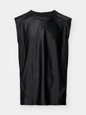 Top adidas Originals