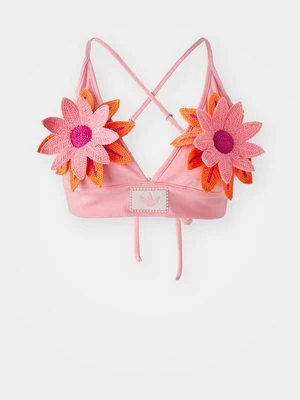 Top adidas Originals