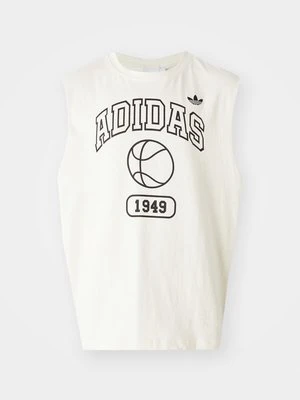 Top adidas Originals