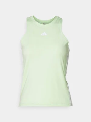 Top adidas performance