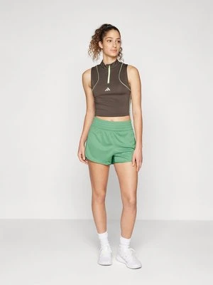 Top adidas performance