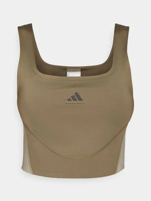 Top adidas performance