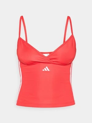 Top adidas Sportswear