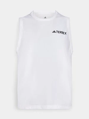Top adidas Terrex