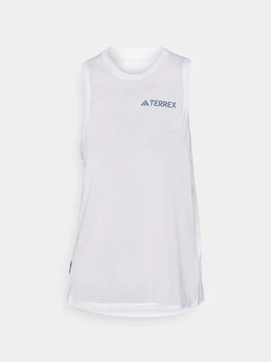 Top adidas Terrex